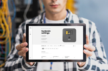 Stiehle Sunbrain Software auf einem Tablet